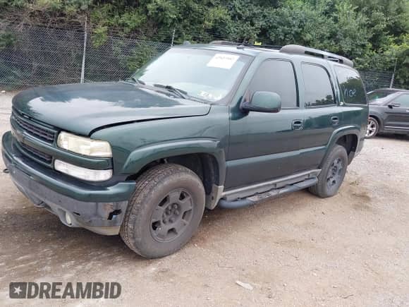 2004 Chevrolet Tahoe Z71 z VIN 1GNEK13Z84R214114, wystawiony jako IAAI lot #42927552 z przebiegiem 199 871 mil mil oraz . Historia ofert i sprzedaży dostępna na DreamBid. Obrazek 20.