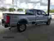 2024 Ford F-250 XL z VIN 1FT7W2BAXREE62922, wystawiony jako Copart lot #90459185 z przebiegiem 22 532 mil mil oraz Szkoda całkowita • Salvage title. Historia ofert i sprzedaży dostępna na DreamBid. Obrazek 3.