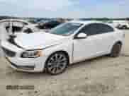 2015 Volvo S60 T5 Drive-E Platinum с VIN YV140MFM0F2336614, выставлен на аукционе Copart как лот 67355195 с пробегом 160 377 миль миль и Списание • Salvage title. История ставок и продаж доступна на DreamBid. Изображение 1.