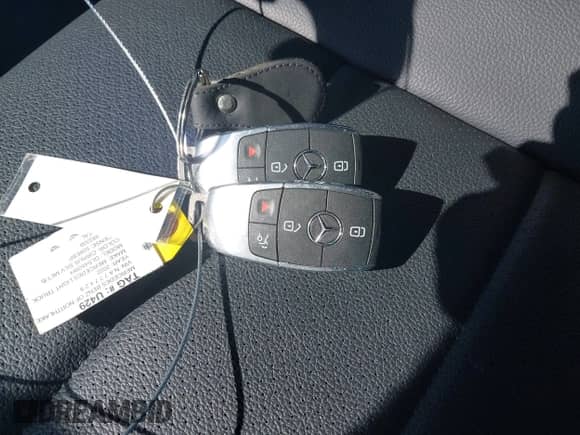 2022 Mercedes-Benz GLS 450 with VIN 4JGFF5KE5NA777429, listed as a IAAI auction lot 42716350 with 46,154 mi miles and . Bid and sale history available at DreamBid. Image 11.