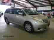 2016 Toyota Sienna LE with VIN 5TDJK3DC5GS132280, listed as a Copart auction lot 57935445 with 167,966 mi miles and Clean title. Bid and sale history available at DreamBid. Image 4.