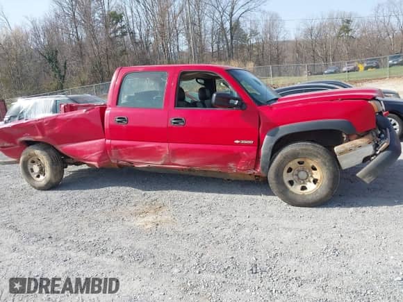 2007 Chevrolet Silverado 3500 with VIN 1GCHK33U97F194063, listed as a IAAI auction lot 41844172 with 174,202 mi miles and . Bid and sale history available at DreamBid. Image 14.