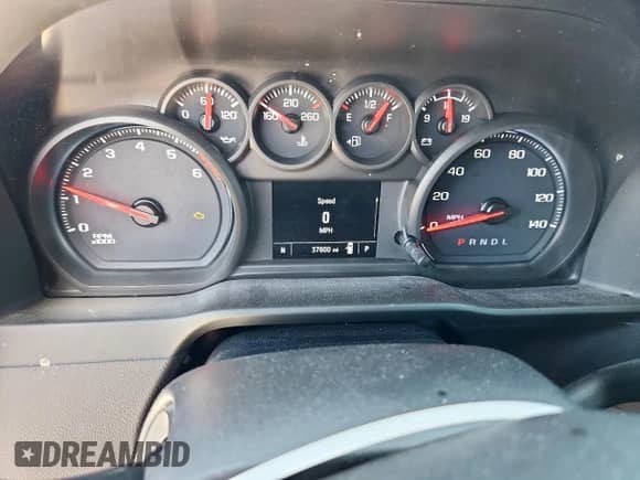 2020 Chevrolet Silverado 1500 Custom z VIN 1GCRWBEH5LZ219813, wystawiony jako Copart lot #66562515 z przebiegiem 37 600 mil mil oraz Szkoda całkowita • Salvage title. Historia ofert i sprzedaży dostępna na DreamBid. Obrazek 9.