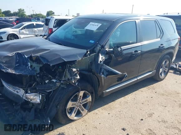 2024 Honda Pilot EX-L z VIN 5FNYG2H53RB002351, wystawiony jako IAAI lot #42982438 z przebiegiem Nie podano mil oraz . Historia ofert i sprzedaży dostępna na DreamBid. Obrazek 2.