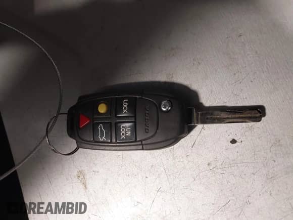 2009 Volvo S60 2.5T с VIN YV1RH592492733570, выставлен на аукционе IAAI как лот 43129477 с пробегом 122 310 миль миль и . История ставок и продаж доступна на DreamBid. Изображение 11.