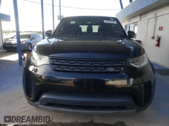 2019 Land Rover Discovery SE with VIN SALRG2RV2K2401370, listed as a Copart auction lot 84624495 with 122,279 mi miles and Clean title. Bid and sale history available at DreamBid. Image 5.