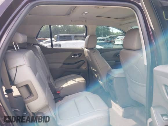 2018 Chevrolet Traverse Premier с VIN 1GNEVJKW9JJ101474, выставлен на аукционе IAAI как лот 42786707 с пробегом 75 211 миль миль и . История ставок и продаж доступна на DreamBid. Изображение 8.