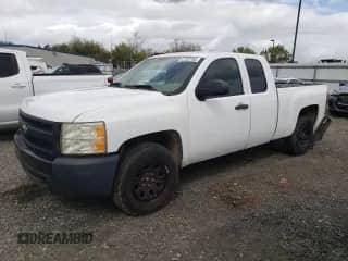 2007 Chevrolet Silverado 1500 LTZ with VIN 1GCEK19067Z595824, listed as a Copart auction lot 51287705 with 127,445 mi miles and Salvage title. Bid and sale history available at DreamBid. Image 1.