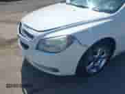 2009 Chevrolet Malibu 1LT с VIN 1G1ZH57B994158999, выставлен на аукционе IAAI как лот 43138159 с пробегом 139 672 миль миль и . История ставок и продаж доступна на DreamBid. Изображение 6.