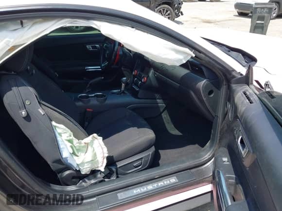 2020 Ford Mustang GT с VIN 1FA6P8CF5L5167150, выставлен на аукционе IAAI как лот 42532222 с пробегом 72 292 миль миль и . История ставок и продаж доступна на DreamBid. Изображение 5.