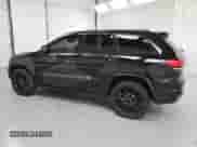 2018 Jeep Grand Cherokee Altitude z VIN 1C4RJFAG5JC104244, wystawiony jako Copart lot #71430535 z przebiegiem 53 506 mil mil oraz Czysty tytuł • Clean title. Historia ofert i sprzedaży dostępna na DreamBid. Obrazek 2.