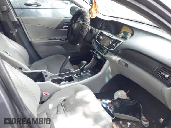 2013 Honda Accord EX-L z VIN 1HGCR2F8XDA009981, wystawiony jako IAAI lot #42706193 z przebiegiem 237 266 mil mil oraz . Historia ofert i sprzedaży dostępna na DreamBid. Obrazek 5.