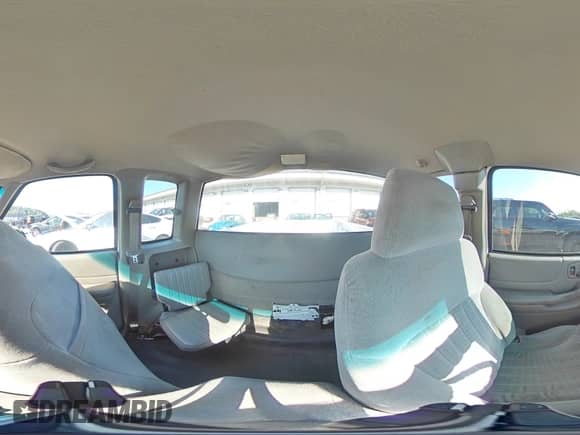 2002 Chevrolet S-10 LS с VIN 1GCCS19W528185316, выставлен на аукционе Copart как лот 85151185 с пробегом Не указан миль и Списание • Salvage title. История ставок и продаж доступна на DreamBid. Изображение 15.