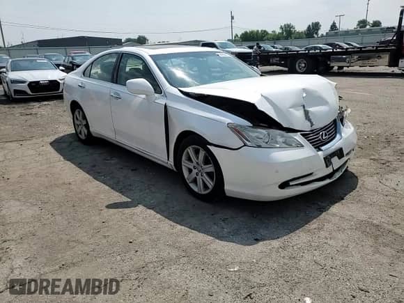 2007 Lexus ES 330 z VIN JTHBJ46G272057475, wystawiony jako Copart lot #68958615 z przebiegiem 226 475 mil mil oraz Szkoda całkowita • Salvage title. Historia ofert i sprzedaży dostępna na DreamBid. Obrazek 13.