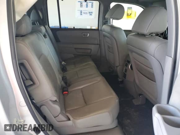 2009 Honda Pilot Touring с VIN 5FNYF48929B002908, выставлен на аукционе Copart как лот 81255035 с пробегом Не указан миль и Списание • Salvage title. История ставок и продаж доступна на DreamBid. Изображение 11.