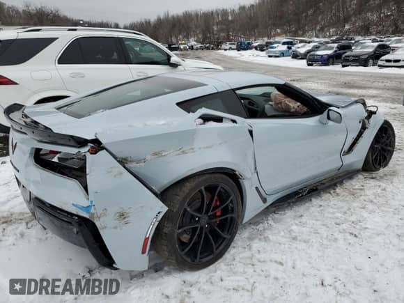2019 Chevrolet Corvette Grand Sport 1LT с VIN 1G1YW2D71K5112647, выставлен на аукционе Copart как лот 45183765 с пробегом 22 769 миль миль и Списание • Salvage title. История ставок и продаж доступна на DreamBid. Изображение 3.
