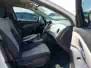 2014 Chevrolet Cruze LS z VIN 1G1PA5SH0E7200220, wystawiony jako IAAI lot #42929141 z przebiegiem 162 898 mil mil oraz . Historia ofert i sprzedaży dostępna na DreamBid. Obrazek 5.