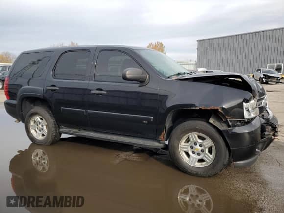 2008 Chevrolet Tahoe Special Service с VIN 1GNFK030X8R150891, выставлен на аукционе Copart как лот 77885814 с пробегом 145 604 миль миль и Списание • Salvage title. История ставок и продаж доступна на DreamBid. Изображение 4.