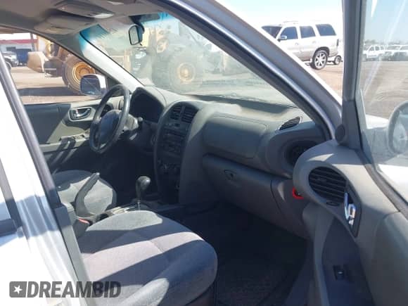 2003 Hyundai Santa Fe GLS with VIN KM8SC73D23U356093, listed as a IAAI auction lot 42508114 with 172,433 mi miles and . Bid and sale history available at DreamBid. Image 5.