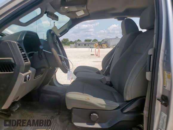 2019 Ford F-250 XL with VIN 1FT7X2B65KEC62013, listed as a Copart auction lot 66282775 with 100,122 mi miles and Salvage title. Bid and sale history available at DreamBid. Image 7.