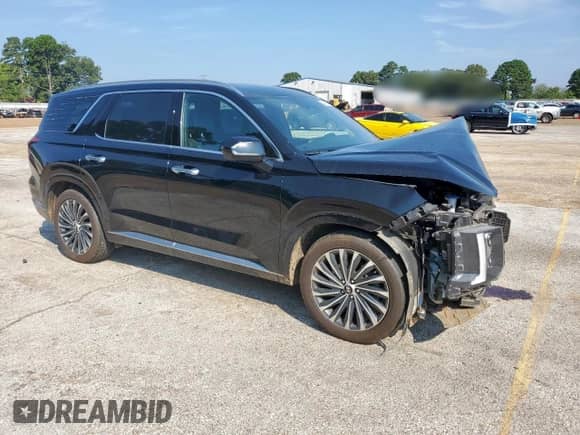 2023 Hyundai Palisade Calligraphy with VIN KM8R7DGE3PU495868, listed as a Copart auction lot 80483515 with 59,929 mi miles and Salvage title. Bid and sale history available at DreamBid. Image 4.