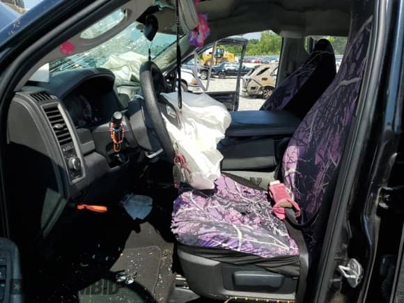 2016 Ram 1500 Express with VIN 1C6RR7FT8GS372781, listed as a Copart auction lot 67006945 with 146,308 mi miles and Salvage title. Bid and sale history available at DreamBid. Image 7.