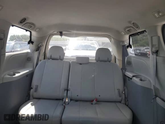 2012 Toyota Sienna XLE with VIN 5TDYK3DC6CS235796, listed as a Copart auction lot 70565525 with 120,990 mi miles and Clean title. Bid and sale history available at DreamBid. Image 10.