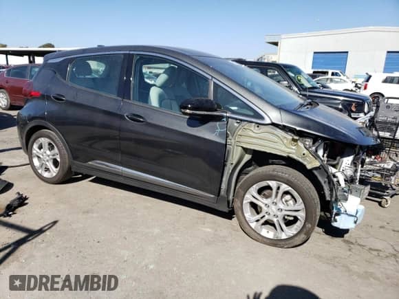 2020 Chevrolet Bolt EV LT z VIN 1G1FY6S04L4149228, wystawiony jako Copart lot #69999603 z przebiegiem 35 678 mil mil oraz . Historia ofert i sprzedaży dostępna na DreamBid. Obrazek 4.