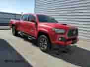 2022 Toyota Tacoma SR5 with VIN 3TMDZ5BN3NM137709, listed as a Copart auction lot 68311955 with Not provided miles and Clean title. Bid and sale history available at DreamBid. Image 4.