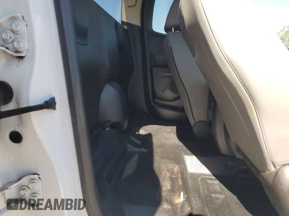 2016 Chevrolet Colorado 2WD WT z VIN 1GCHSBEA0G1233102, wystawiony jako Copart lot #85152725 z przebiegiem 74 012 mil mil oraz Szkoda całkowita • Salvage title. Historia ofert i sprzedaży dostępna na DreamBid. Obrazek 10.