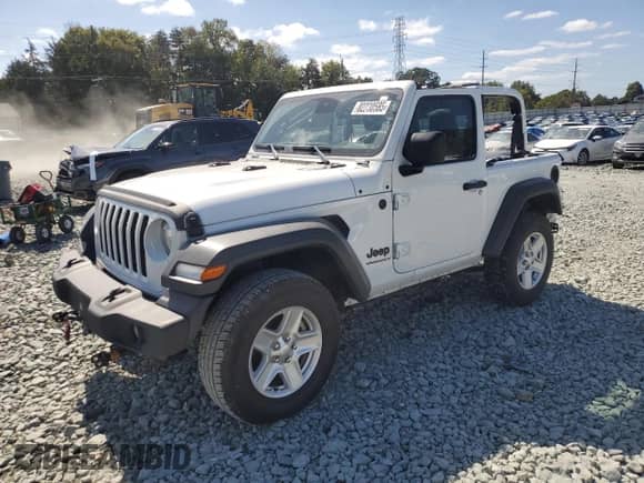 2024 Jeep Wrangler Sport S z VIN 1C4PJXANXRW135169, wystawiony jako Copart lot #82230585 z przebiegiem 9 435 mil mil oraz Szkoda całkowita • Salvage title. Historia ofert i sprzedaży dostępna na DreamBid. Obrazek 1.
