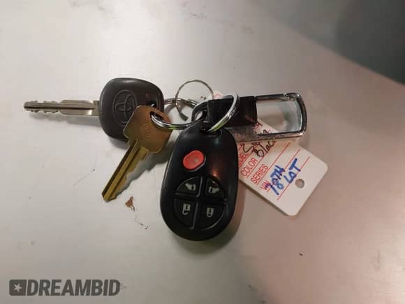 2013 Toyota Sienna LE with VIN 5TDJK3DC6DS067323, listed as a IAAI auction lot 41561998 with 188,643 mi miles and . Bid and sale history available at DreamBid. Image 11.