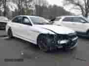 2023 BMW 3 Series M340i xDrive z VIN 3MW49FF01P8D15467, wystawiony jako IAAI lot #39164232 z przebiegiem 35 726 mil mil oraz . Historia ofert i sprzedaży dostępna na DreamBid. Obrazek 1.