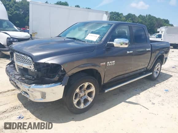 2017 Ram 1500 Laramie z VIN 1C6RR7NT6HS800740, wystawiony jako IAAI lot #42407150 z przebiegiem 85 323 mil mil oraz . Historia ofert i sprzedaży dostępna na DreamBid. Obrazek 2.