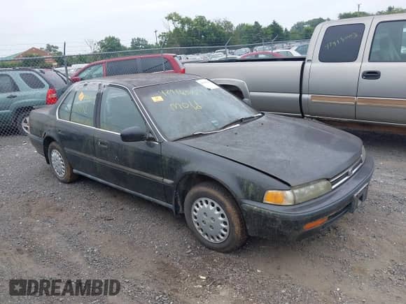 1992 Honda Accord with VIN 1HGCB7655NL009139, listed as a IAAI auction lot 42916543 with 357,938 mi miles and . Bid and sale history available at DreamBid. Image 1.