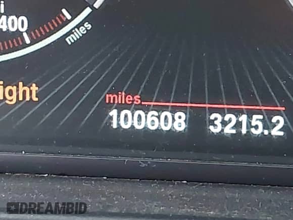 2014 BMW 5 Series 528i z VIN WBA5A5C50ED503595, wystawiony jako IAAI lot #42641762 z przebiegiem 100 608 mil mil oraz . Historia ofert i sprzedaży dostępna na DreamBid. Obrazek 16.