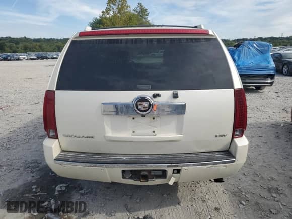 2007 Cadillac Escalade ESV with VIN 1GYFK66827R355370, listed as a Copart auction lot 80066805 with 224,808 mi miles and Salvage title. Bid and sale history available at DreamBid. Image 6.