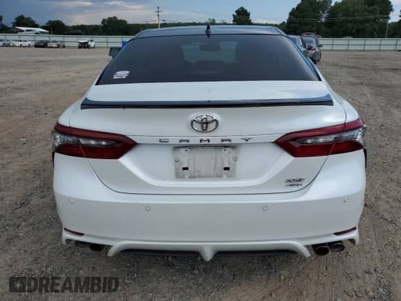 2022 Toyota Camry XSE with VIN 4T1K61BK7NU058131, listed as a Copart auction lot 64969525 with 30,216 mi miles and Salvage title. Bid and sale history available at DreamBid. Image 6.