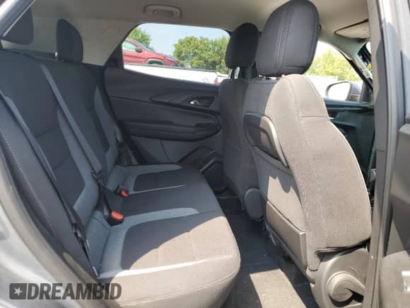 2022 Chevrolet TrailBlazer LT z VIN KL79MPSL3NB059287, wystawiony jako Copart lot #68646715 z przebiegiem Nie podano mil oraz Szkoda całkowita • Salvage title. Historia ofert i sprzedaży dostępna na DreamBid. Obrazek 11.