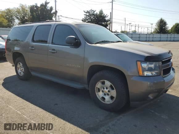 2012 Chevrolet Suburban LT с VIN 1GNSCJE08CR126421, выставлен на аукционе Copart как лот 81451175 с пробегом 224 282 миль миль и Чистый • Clean title. История ставок и продаж доступна на DreamBid. Изображение 4.