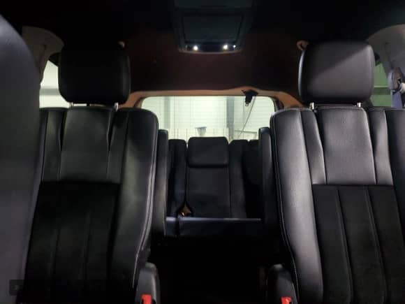 2014 Dodge Grand Caravan SXT с VIN 2C4RDGCG5ER463309, выставлен на аукционе Copart как лот 68888595 с пробегом 112 954 миль миль и Списание • Salvage title. История ставок и продаж доступна на DreamBid. Изображение 10.