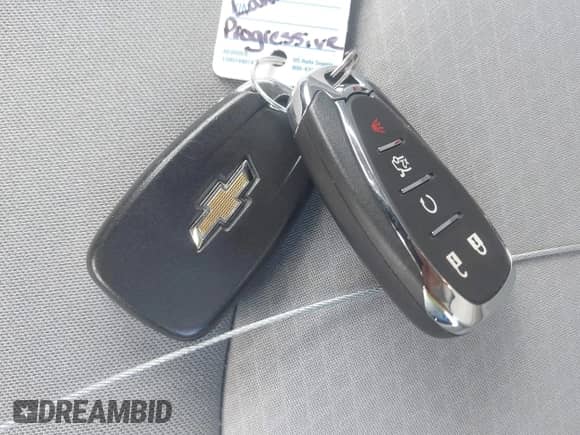 2022 Chevrolet Malibu LT z VIN 1G1ZD5ST6NF106014, wystawiony jako IAAI lot #43072066 z przebiegiem 68 903 mil mil oraz . Historia ofert i sprzedaży dostępna na DreamBid. Obrazek 11.