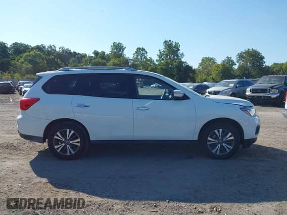 2017 Nissan Pathfinder SV with VIN 5N1DR2MMXHC907991, listed as a IAAI auction lot 43149399 with 85,553 mi miles and . Bid and sale history available at DreamBid. Image 12.