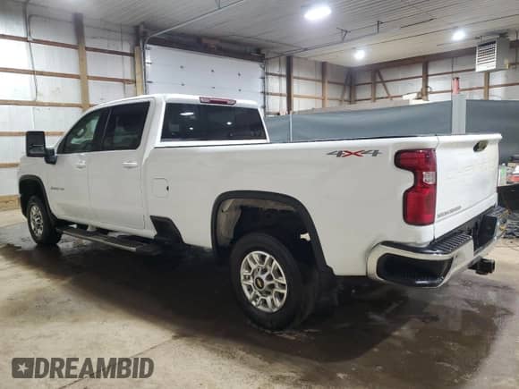 2024 Chevrolet Silverado 2500HD LT z VIN 1GC4YNEYXRF423538, wystawiony jako Copart lot #51919115 z przebiegiem 38 174 mil mil oraz Czysty tytuł • Clean title. Historia ofert i sprzedaży dostępna na DreamBid. Obrazek 2.