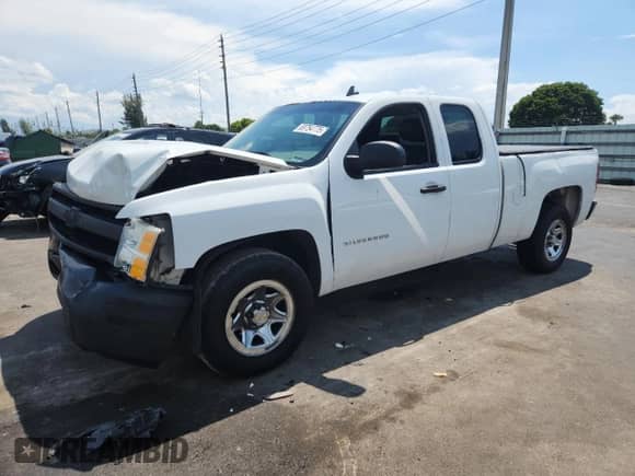 2012 Chevrolet Silverado 1500 Work Truck with VIN 1GCRCPEA9CZ334004, listed as a Copart auction lot 69754775 with 207,213 mi miles and Salvage title. Bid and sale history available at DreamBid. Image 1.