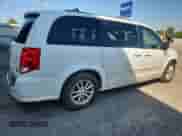 2016 Dodge Grand Caravan SXT with VIN 2C4RDGCG7GR375994, listed as a Copart auction lot 69094395 with 97,824 mi miles and Clean title. Bid and sale history available at DreamBid. Image 3.