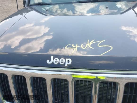 2007 Jeep Commander Limited z VIN 1J8HG58207C591661, wystawiony jako IAAI lot #42795147 z przebiegiem Nie podano mil oraz . Historia ofert i sprzedaży dostępna na DreamBid. Obrazek 10.