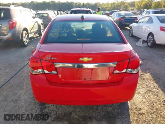 2016 Chevrolet Cruze LS с VIN 1G1PC5SH6G7167303, выставлен на аукционе IAAI как лот 43321606 с пробегом 110 494 миль миль и . История ставок и продаж доступна на DreamBid. Изображение 16.