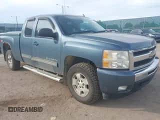 2011 Chevrolet Silverado 1500 LT с VIN 1GCRKSE37BZ369131, выставлен на аукционе IAAI как лот 43440087 с пробегом 218 050 миль миль и . История ставок и продаж доступна на DreamBid. Изображение 1.