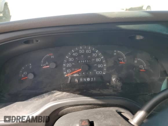 2002 Ford Econoline Cargo with VIN 1FTRE142X2HA55487, listed as a Copart auction lot 52957645 with 270,731 mi miles and Clean title. Bid and sale history available at DreamBid. Image 9.